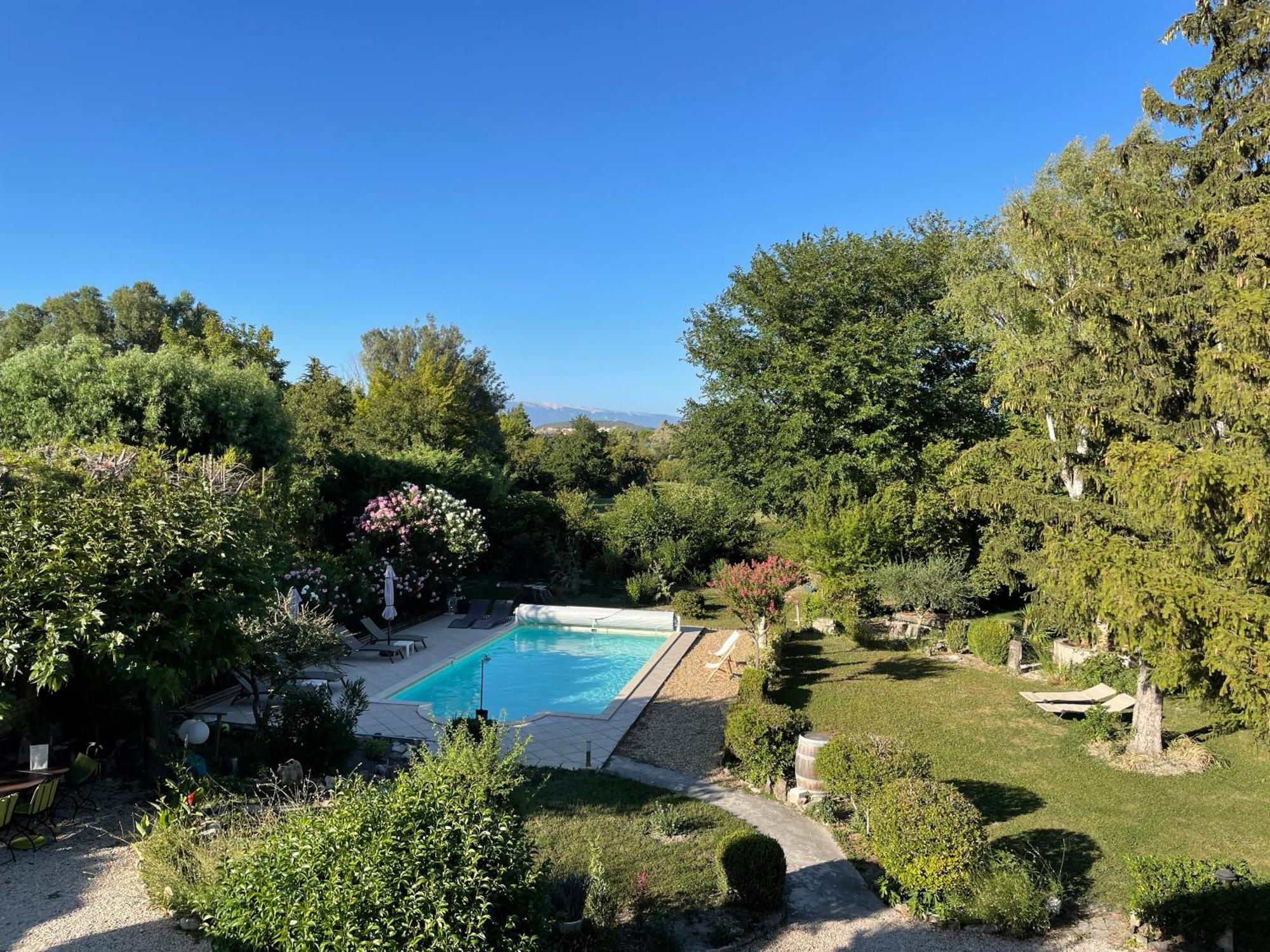 La Petite Rive - Les Oliviers Villa Velleron Exterior photo